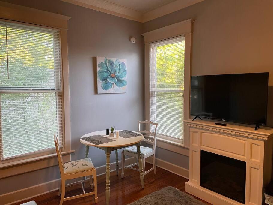 Tuscawilla A, Apt In Historic Downtown, Two Bed Two Bath 奥卡拉 外观 照片